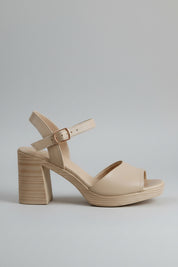 Sandales à talon en cuir- Beige